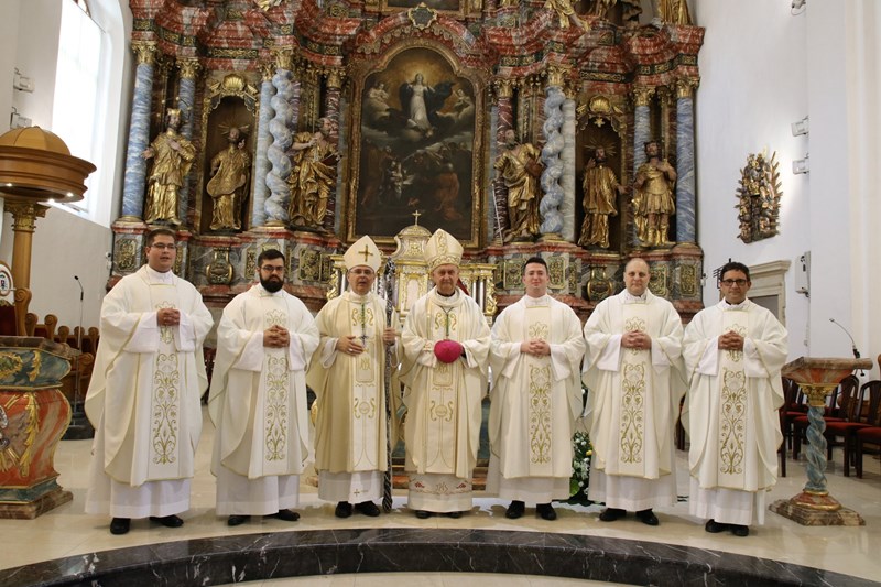 Naš župljanin Dominik Cestar zaređen za svećenika