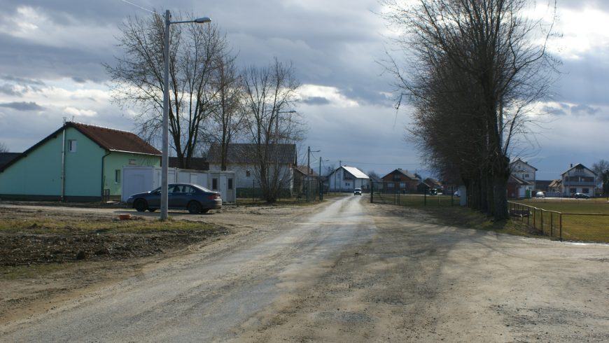 Za obnovu ceste u Ulice Rade Končara u Novoj Vesi Petrijanečkoj, Općina Petrijanec od ministarstva dobila 250 tisuća kuna