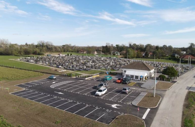 U Petrijanecu uređeno parkiralište kraj groblja završen još jedan EU projekt