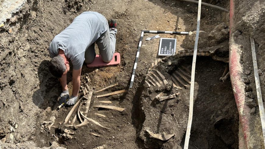 Pronađene kosti prilikom radova na obnovi Stare škole u Petrijancu