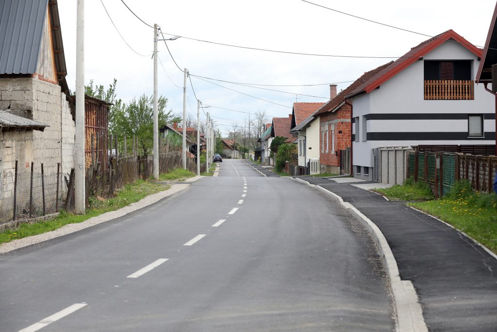 Rekonstruirana i obnovljena Radnička ulica u Majerju dužine 1038 metara