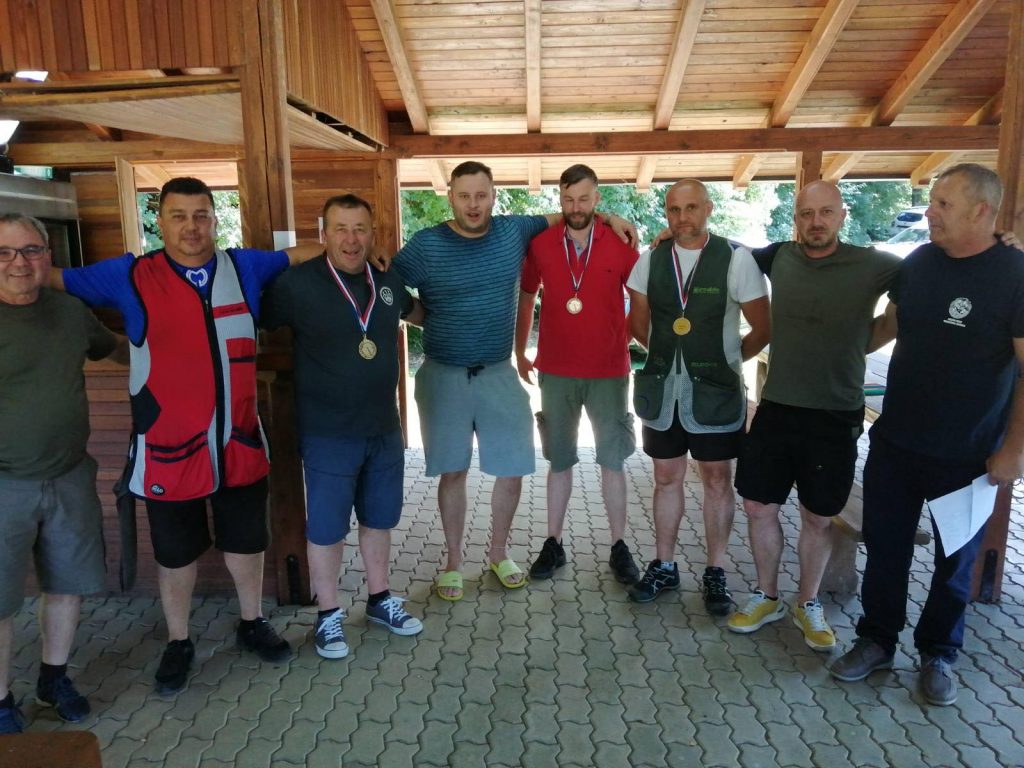 Održano je županijsko prvenstvo u gađanju glinenih meta discipline parkur