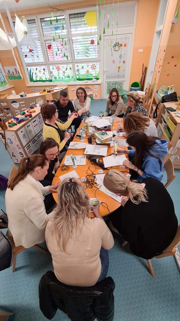 Projekt “STEM u vrtiću Petrijanec” započeo sa svojom edukacijom
