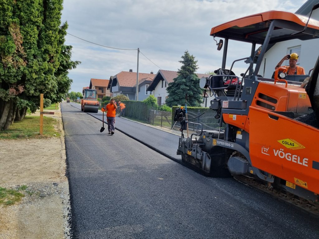 Za sanaciju poljskih puteva i modernizaciju Ulice Hinka Krizmana Općini Petrijanec 120 tisuća kuna
