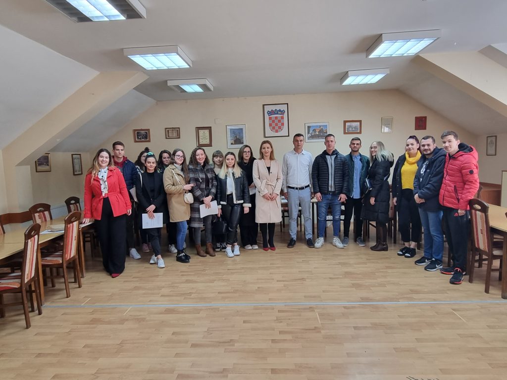 Dodijeljene stipendije učenicima i studentima Općine Petrijanec