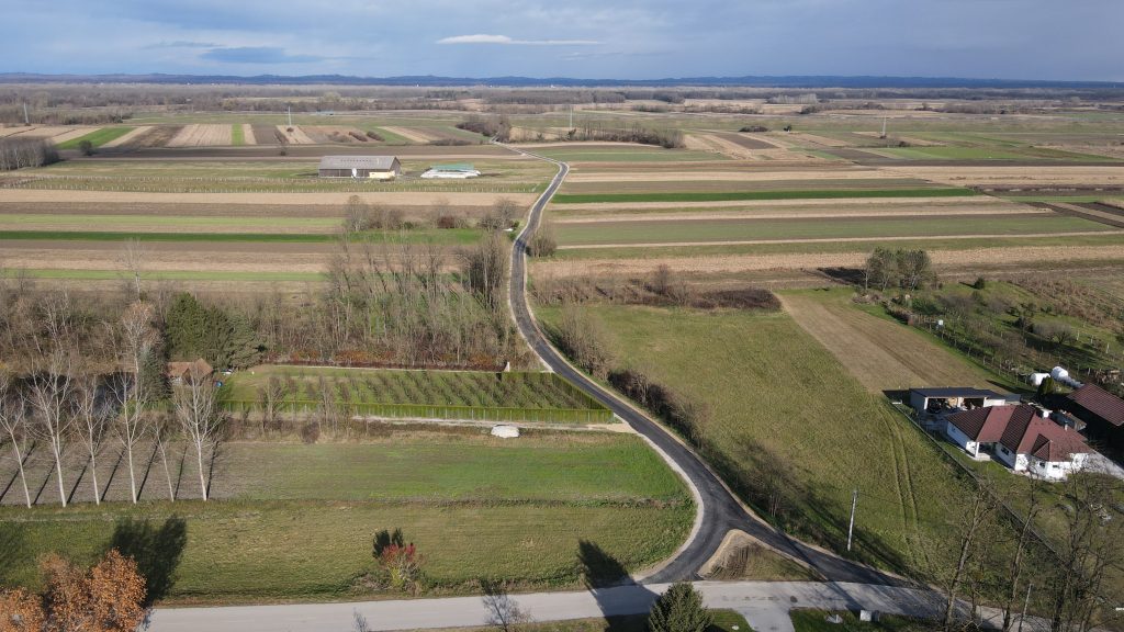 Za modernizaciju i asfaltiranje nerazvrstanih cesta na području Općine Petrijanec odobren maksimalan iznos bespovratnih sredstava od Ministarstva prostornog uređenja, graditeljstva i državne imovine