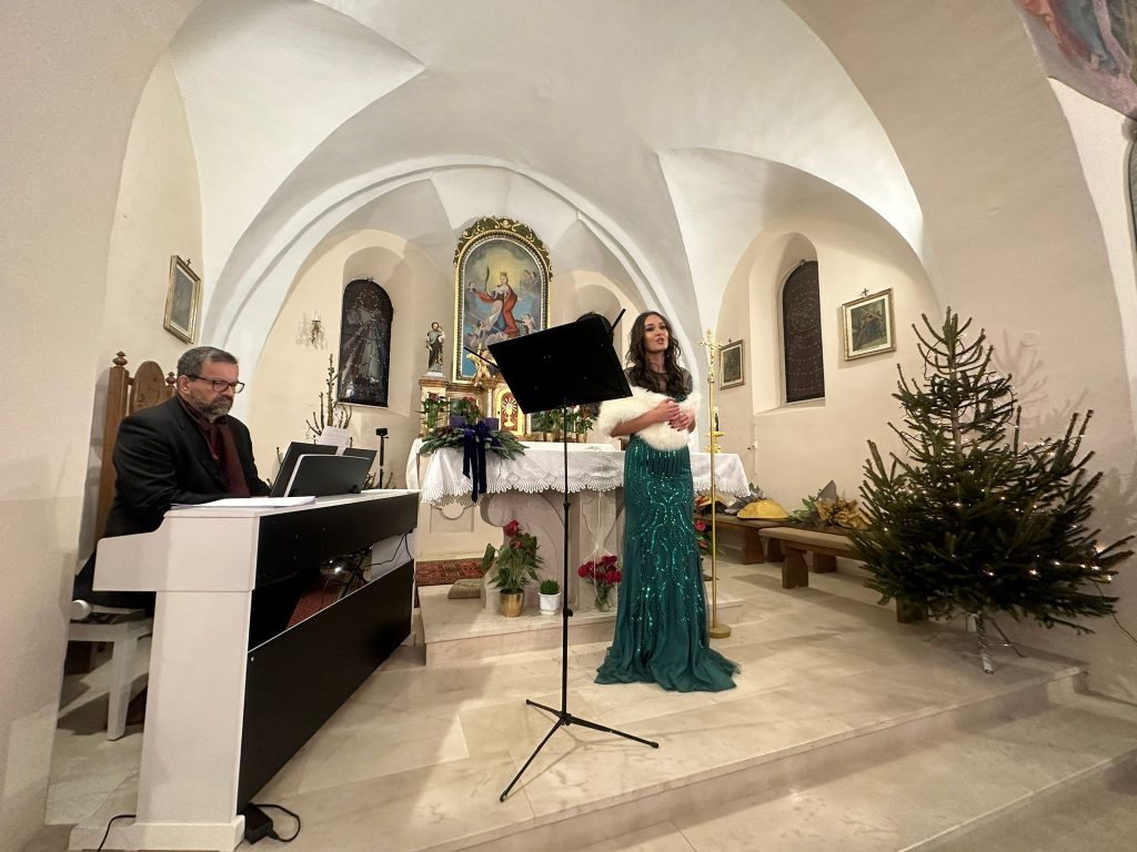 Održan solistički koncert „Ususret Božiću“ sopranistice Bernardice Bačan