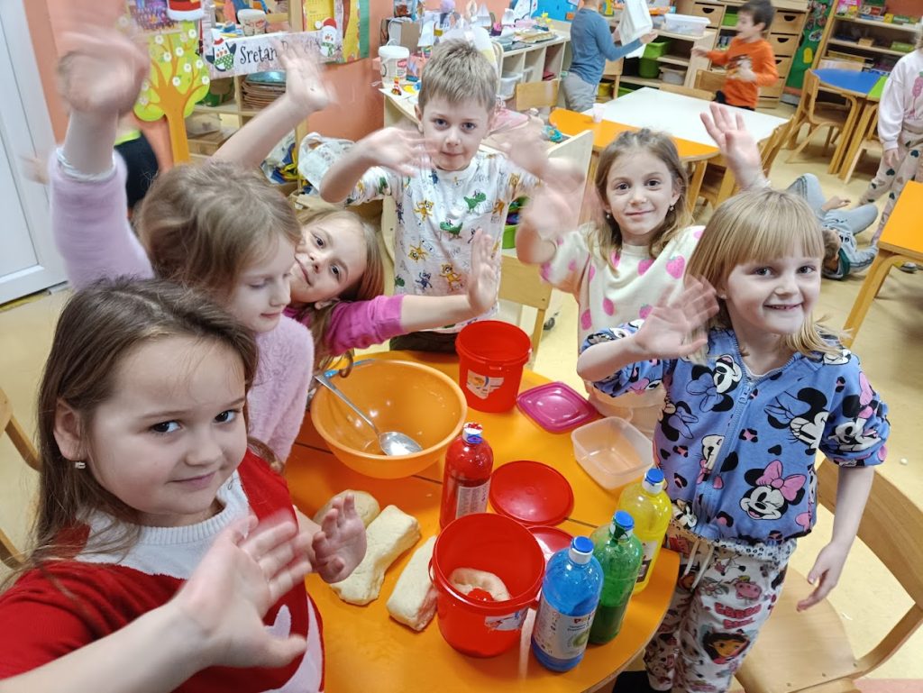 Projekt “Naša mala knjižnica” u dječjem vrtiću “Bambi” Petrijanec