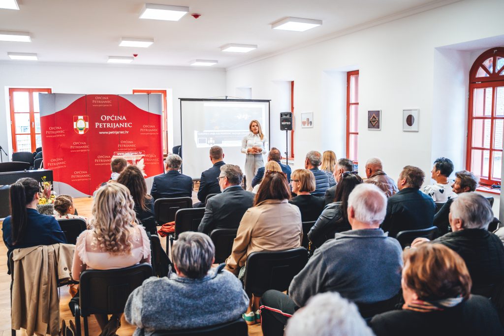 DANI OTVORENIH VRATA EU PROJEKATA U PETRIJANCU OKUPILI VELIKI BROJ GRAĐANA