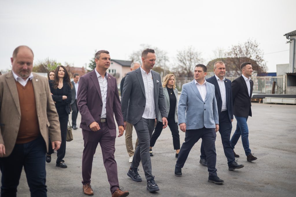 Potpredsjednik Vlade, Oleg Butković, u Fanonu u Petrijancu: „Ovo su projekti koji jačaju hrvatsku proizvodnju i samodostatnost“